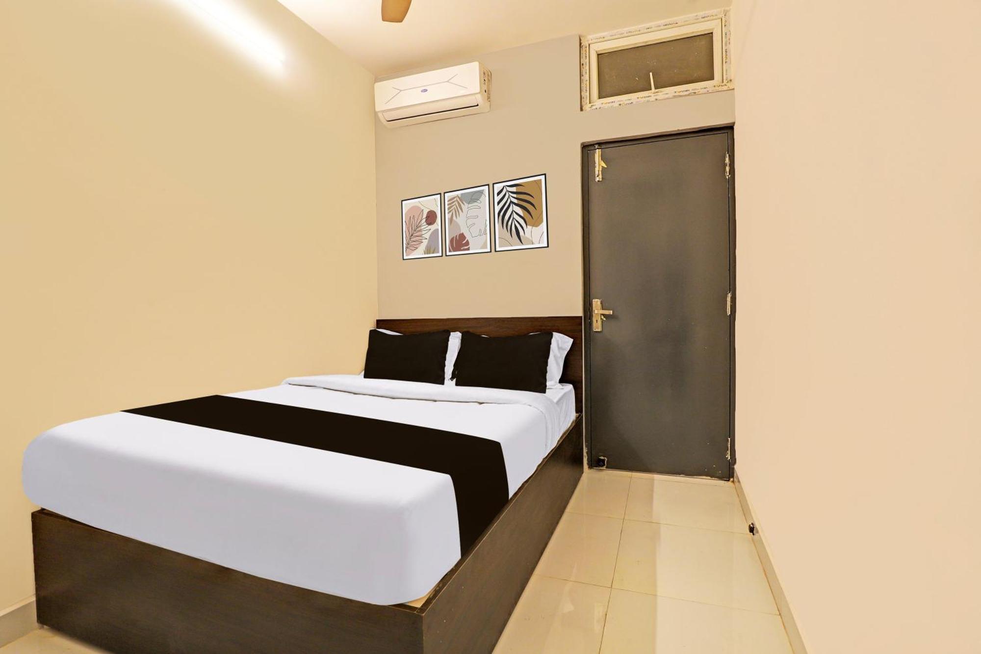 Super Hotel O Inn11 Near Central Station Chennai Exterior photo