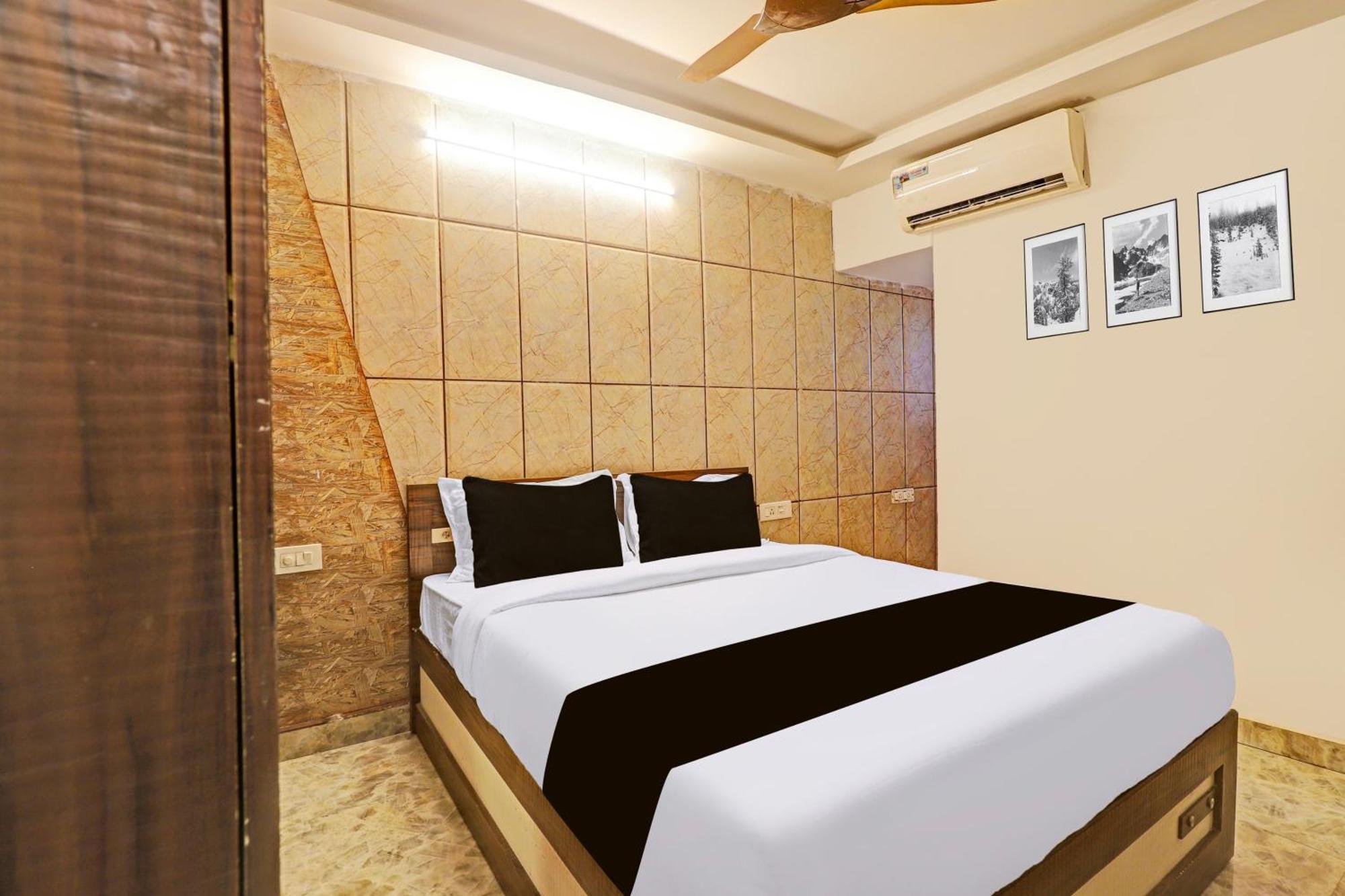 Super Hotel O Inn11 Near Central Station Chennai Exterior photo